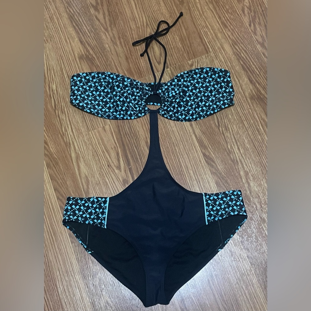 No Boundaries 1x-2x plus size guitar rock n roll rockstar monokini bikini swim